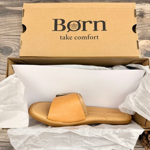 NIB Born Miarra 8M 38-39 Natural Big Buckle Leather Slide Sandals - Picture 8 of 11